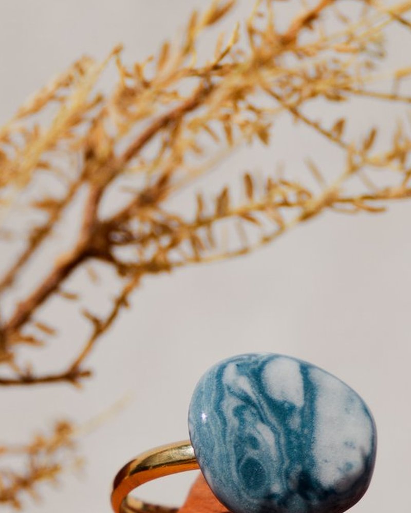 The Stone-Look Ring &mdash; close-up of the nerikomi marbling